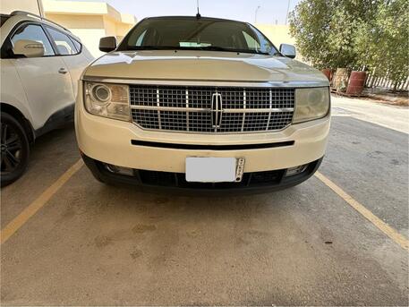 Al Kharj, Vehicles, Cars & Trucks , SAR 15000,  Lincoln Mkx,  2008,  Automatic,  390 KM,    - 390KM - 15000SR (Negotiable)