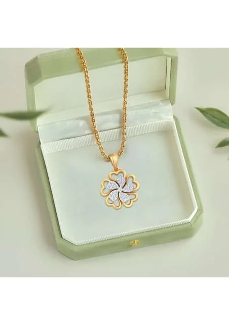 Mumbai, Business Partners, Diamond Pendant Set