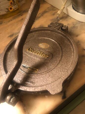 Jeddah, Household Items, SAR 250,  Led TV 250