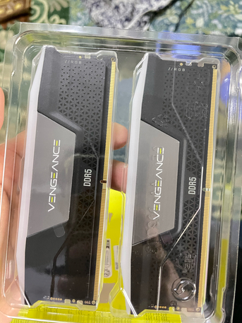 Dammam, Computers, SAR 2000,  Ram CORSAIR VENGEANCE RGB DDR5 48GB Intel Xpm 5200