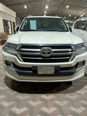 Jubail, Vehicles, Cars & Trucks , SAR 210000,  Toyota Land Cruiser,  2019,  Automatic,  126000 KM,  FOR SALE