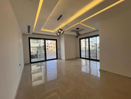 Amman, Apartments/Houses, JOD 19000/year,  3 BR,  200 Sq. Meter,  Ground Floor Apartment For Rent In Jabal Amman