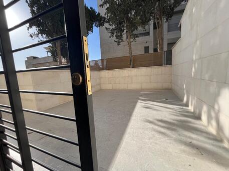 Amman, Apartments/Houses, JOD 19000/year,  3 BR,  200 Sq. Meter,  Ground Floor Apartment For Rent In Jabal Amman