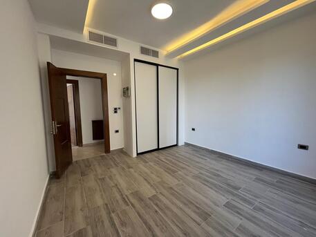 Amman, Apartments/Houses, JOD 19000/year,  3 BR,  200 Sq. Meter,  Ground Floor Apartment For Rent In Jabal Amman