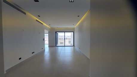 Abdoun, Apartments/Houses, JOD 25000/day,  3 BR,  240 Sq. Meter,  Semi Ground Apartment For Rent In Abdoun