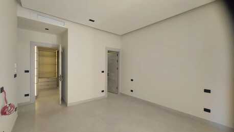 Abdoun, Apartments/Houses, JOD 25000/day,  3 BR,  240 Sq. Meter,  Semi Ground Apartment For Rent In Abdoun