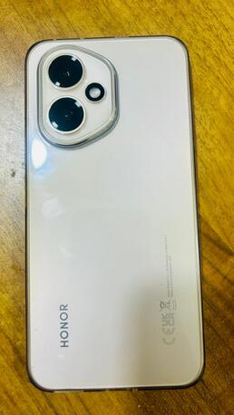 Dammam, Mobile Phones, SAR 1400,  Honor 400 5G Dual SIM Desert Gold 12GB RAM 512GB