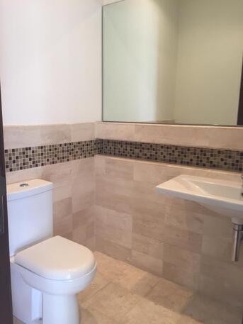 Abdoun, Apartments/Houses, JOD 20000/year,  4 BR,  320 Sq. Meter,  Spacious Apartment For Rent In Abdoun