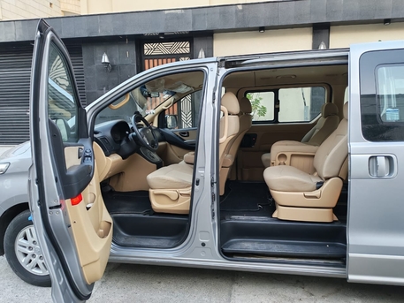 Jeddah, Vehicles, Cars & Trucks , SAR 60000,  Hyundai H1,  2021,  Automatic,  220 KM,