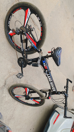Riyadh, Motorcycles, SAR 450,  Land Rover Folding Mountain Bike &ndash; 10 Gears, Disc Brakes, Mag Wheels