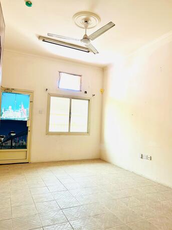 Hoora, Apartments/Houses, BHD 170/month,  1 BR,  SEMI FURNISHED 1 BHK FLAT FOR RENT WITH EWA