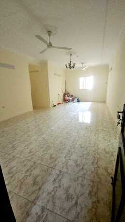 Salmaniya, Apartments/Houses, BHD 250/month,  3 BR,  3 Bedroom Unfurnished Flat For Rent Without Ewa