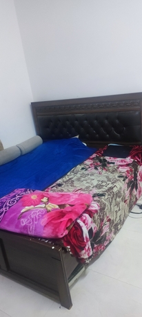 Jubail, Furniture, SAR 500,  King Size Bed For Urgent Sell