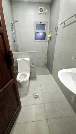 Salmaniya, Apartments/Houses, BHD 260/month,  2 BR,  2 Bedroom Unfurnished Flat For Rent Without Ewa