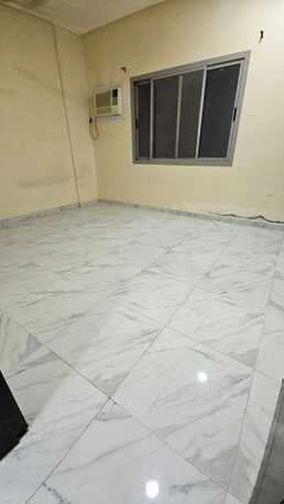Salmaniya, Apartments/Houses, BHD 260/month,  2 BR,  2 Bedroom Unfurnished Flat For Rent Without Ewa