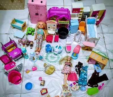 Riyadh, Household Items, SAR 150,  Wooden Doll House For Kids For Sale SAR 150