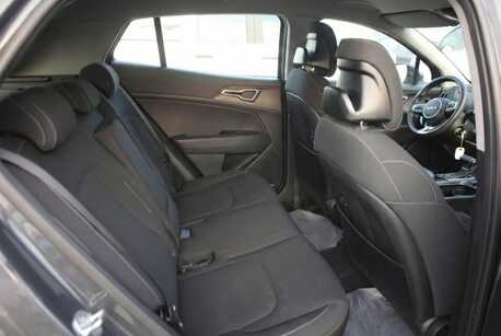 Riyadh, Vehicles, Cars & Trucks , SAR 65000,  Kia Sportage 2023 2.0 (4WD Locking System),  2023,  Automatic,  163000 KM,  Kia Sportage  2.0 (4WD Locking System)