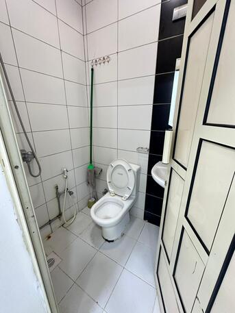 Ras Rumman, Apartments/Houses, BHD 140/month,  1 BR,  Flat For Rent In Rass Rumman With EWA Nearby Al Raja School