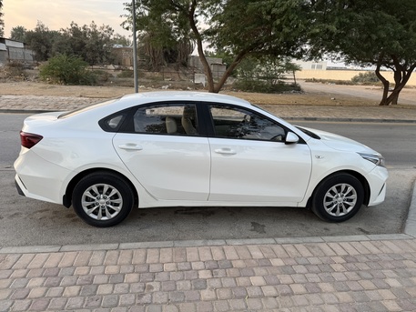 Riyadh, Vehicles, Cars & Trucks , SAR 38000,  Kia Cerato,  2022,  Automatic,  127000 KM,  Very Neat And Clean Well Maintained