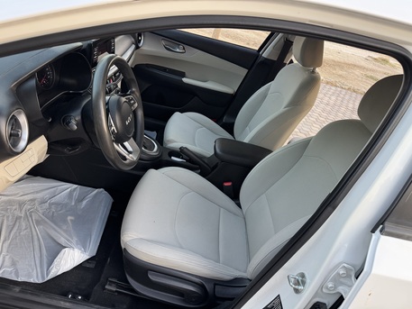 Riyadh, Vehicles, Cars & Trucks , SAR 38000,  Kia Cerato,  2022,  Automatic,  127000 KM,  Very Neat And Clean Well Maintained