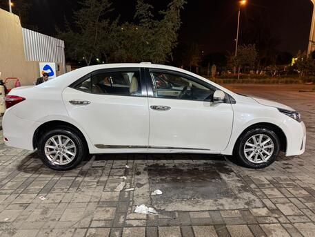 Riyadh, Vehicles, Cars & Trucks , SAR 34000,  Toyota Corolla,  2015,  Automatic,  291000 KM,    Good Price