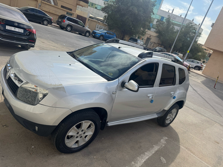 Al Malaz, Vehicles, Cars & Trucks , SAR 18000,  Renault Duster,  2015,  Automatic,  105000 KM,    -1,05000 Kms