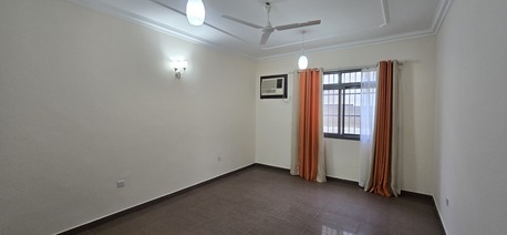 Riffa, Apartments/Houses, BHD 220/month,  3 BR,  200 Sq. Meter,  Luxurious 2 BHK Semi Furnished Flat For Rent Riffa Near Exclusive