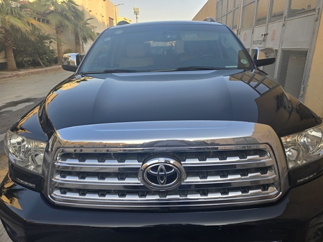 Riyadh, Vehicles, Cars & Trucks , SAR 86500,  Toyota Sequoia,  2013,  Automatic,  140000 KM,   SR5 - 4x4