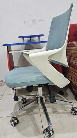 Al Nuzha, Furniture, SAR 500,  Computer/study Tables And Office/computer Chair