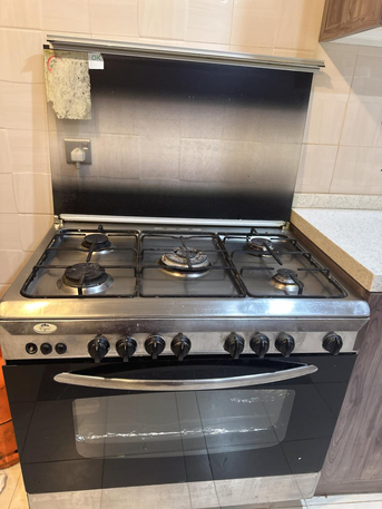 Khobar, Household Items, SAR 350,  For Sale: Crown 5-Burner Cooking Range With Baking Oven