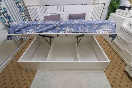 Jeddah, Furniture, SAR 1600,  Complete Bed Set For Sale Including Mattress