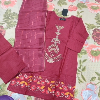 Jubail, Clothing & Accessories, SAR 50,  Girls Suits Available Of Age 2-15