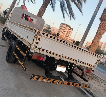 Manama, Vehicles, Cars & Trucks , Abarth Grande Punto,  2016,  Manual,  114000 KM,   Hino 6 Wheel With Crane