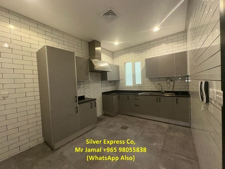 Mubarak Al-Kabeer, Apartments/Houses, KWD 750/month,  4 BR,  200 Sq. Meter,  Spacious 4 Bedroom Floor For Rent In Abu Fatira.