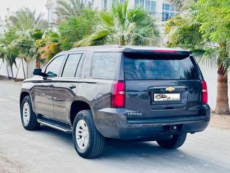 Manama, Vehicles, Cars & Trucks , BHD 1,  Chevrolet Tahoe,  2015,  175000 KM,  ▓█▇▅ Mid Option - 8 Seat ▅▇█▓