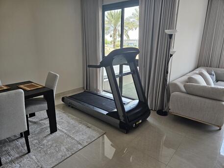 Manama, Sporting Goods, BHD 100,  Treadmill - Professional / Commercial Gym Specification