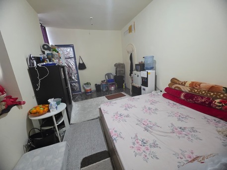 Abu Dhabi, Sublets, Studio,  Looking For Roomate (nepali Lady)