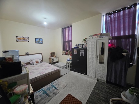 Abu Dhabi, Sublets, Studio,  Looking For Roomate (nepali Lady)