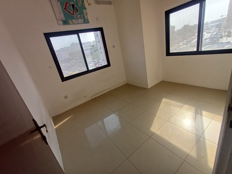 Salmaniya, Apartments/Houses, BHD 150/month,  2 BR,  BHD:-150/month UN FURNISHED 2 BHK APARTMENT FOR RENT IN SALMANIYA -: MUNEEB *_35041493