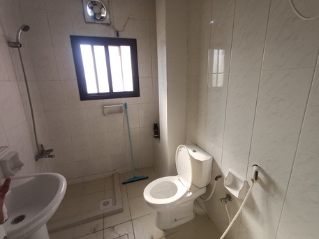 Salmaniya, Apartments/Houses, BHD 150/month,  2 BR,  BHD:-150/month UN FURNISHED 2 BHK APARTMENT FOR RENT IN SALMANIYA -: MUNEEB *_35041493