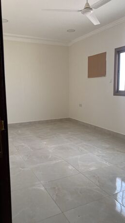 Busaiteen, Apartments/Houses, BHD 200/month,  1 BR,  1BHK Flat For Rent Near KHUH &ndash; Busaiteen