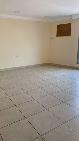 Busaiteen, Apartments/Houses, 3 BR,  Flat For Rent In Busaiteen &ndash; Walking Distance To KHUH