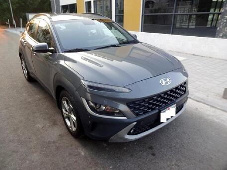 Zinj, Vehicles, Cars & Trucks , BHD 11,  Hyundai Kona,  2022,  Automatic,  72000 KM,  Agency Maintained, Compact SUV - Urgent Sale, Expat Leaving Bahrain