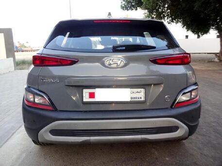 Zinj, Vehicles, Cars & Trucks , BHD 11,  Hyundai Kona,  2022,  Automatic,  72000 KM,  Agency Maintained, Compact SUV - Urgent Sale, Expat Leaving Bahrain