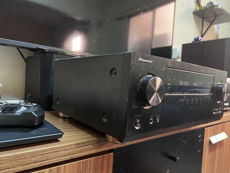 Riyadh, Home Audio, SAR 1400,  Pioneer 7.2-Channel Network A V Receiver VSX-LX302