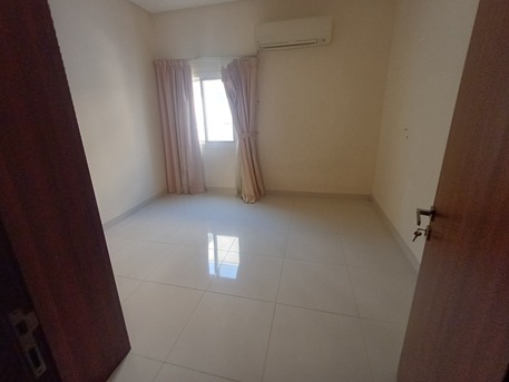 Salmaniya, Apartments/Houses, BHD 300/month,  Furnished,  3 BR,  BHD:-300/month SEMI FURNISHED 3 BHK APARTMENT FOR RENT IN SALMANIYA -: MUNEEB *35041493