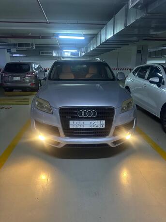 Jeddah, Vehicles, Cars & Trucks , SAR 23500,  Audi Q7 Quatro,  2009,  Automatic,  212000 KM,