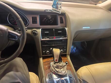 Jeddah, Vehicles, Cars & Trucks , SAR 23500,  Audi Q7 Quatro,  2009,  Automatic,  212000 KM,