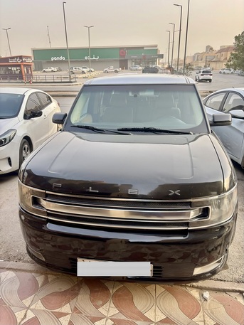 Riyadh, Vehicles, Cars & Trucks , SAR 30000,  Ford Flex,  2014,  Automatic,  265000 KM,   Sle  Black For Urgent Sale
