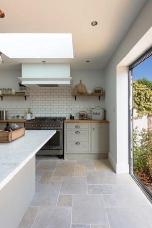 London, Household Items, GBP 38,  Keynes Mix Limestone Floor & Wall Tiles